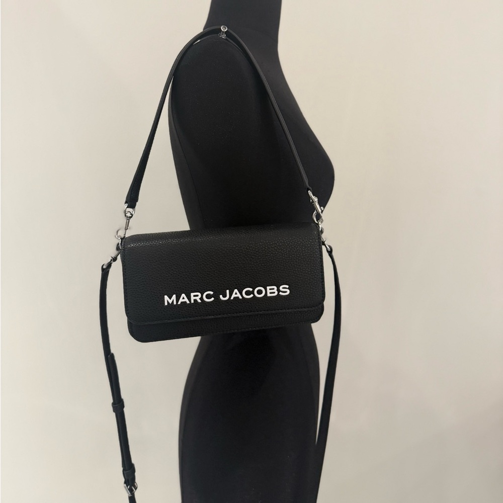 NWT Marc Jacobs shoulder and crossbody bag black
